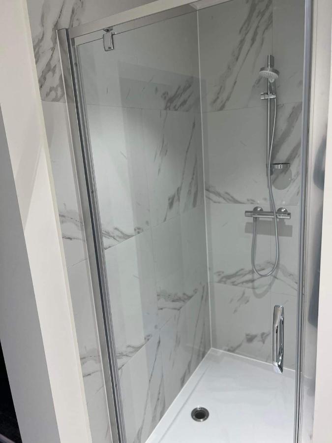 Nieuwe Kamer In Centrum Brugge Met Badkamer ! Экстерьер фото