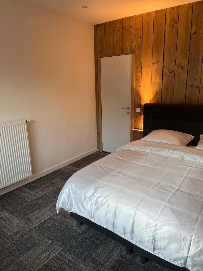 Nieuwe Kamer In Centrum Brugge Met Badkamer ! Экстерьер фото